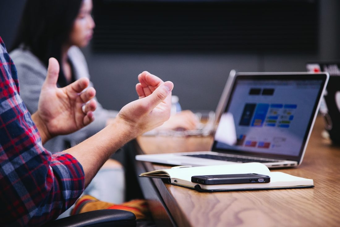 KS娱乐 APP 版本或说明界面示意